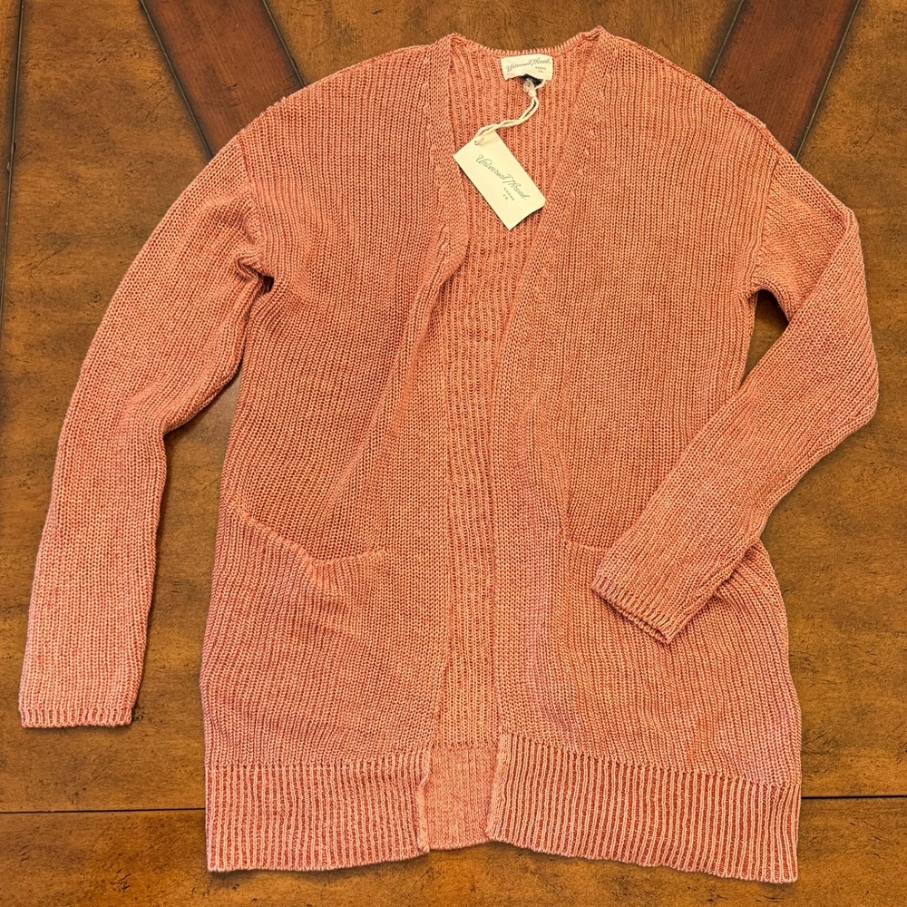 Universal Threads Coral Cardigan Size Small